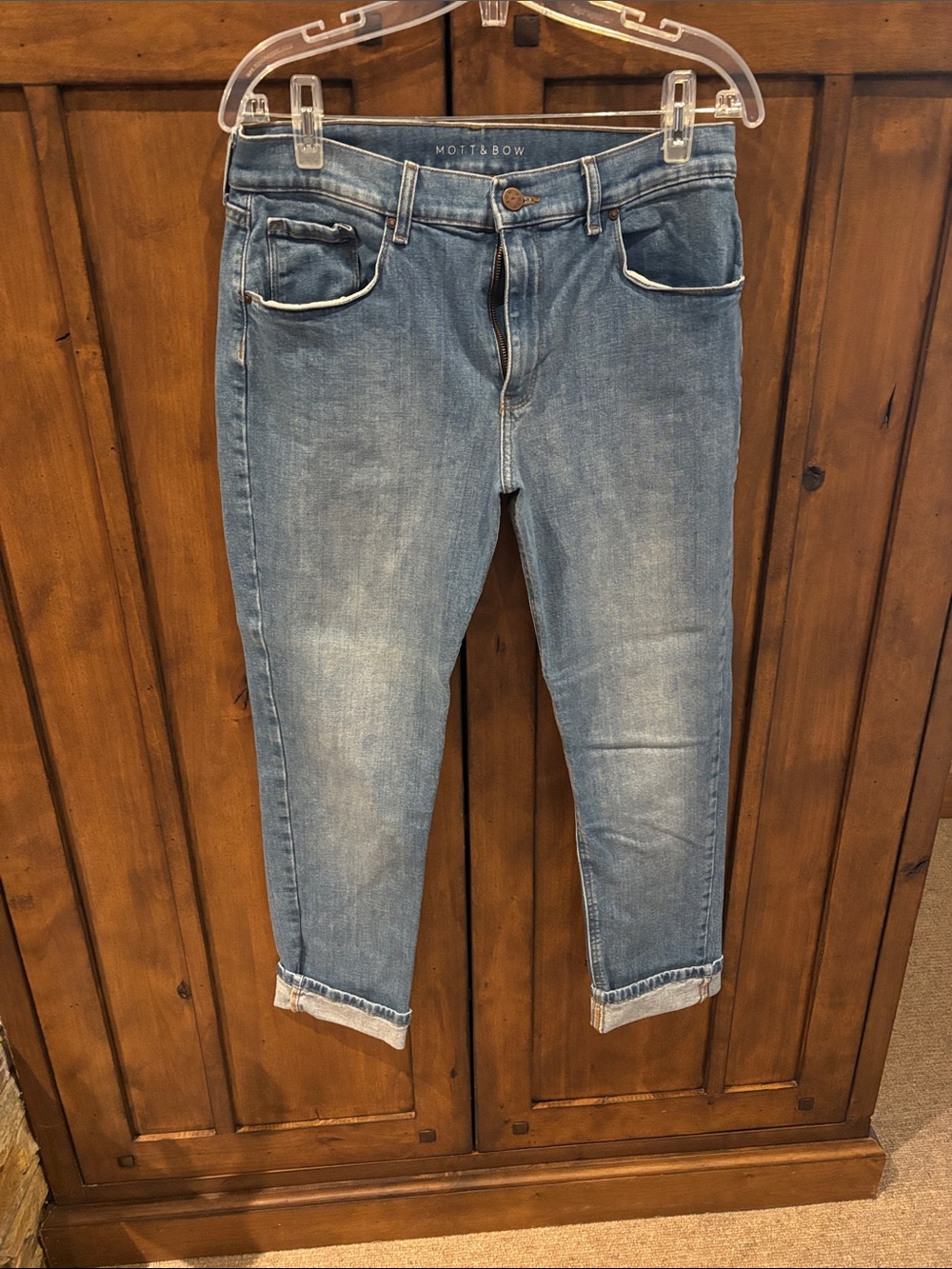 Mott & Bow Women’s Light Blue Ankle Cuffed Jeans